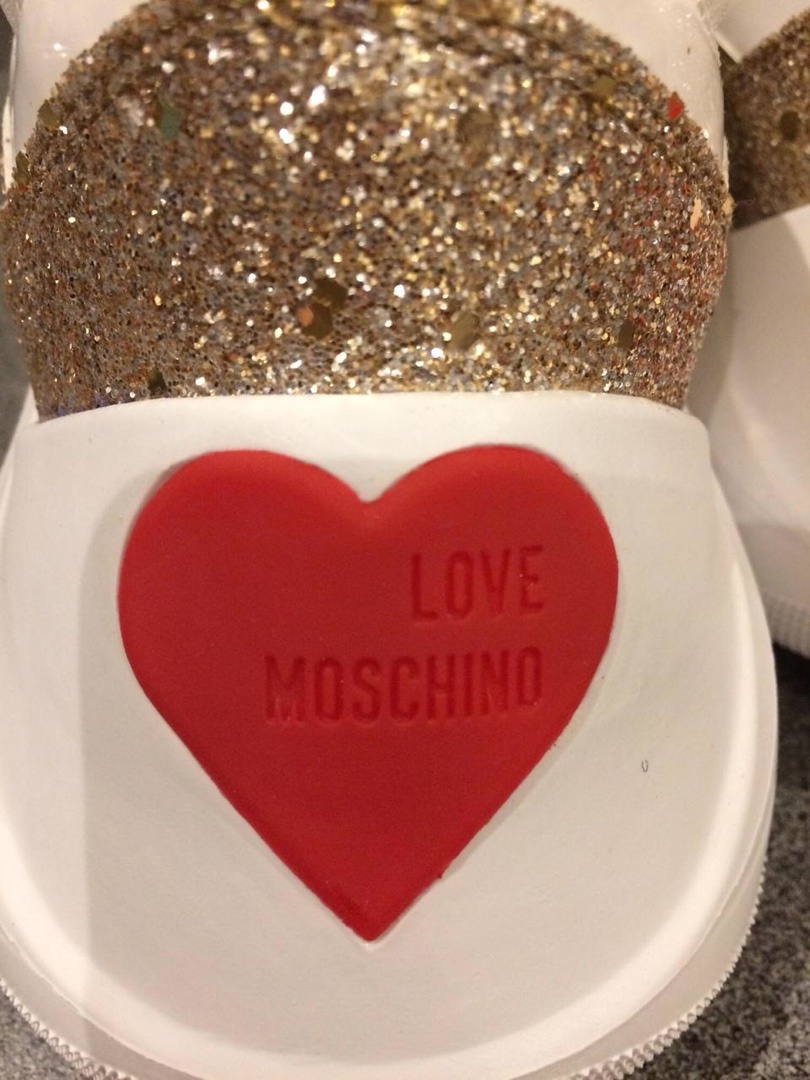 Кроссовки "Love Moschino", 40 размер