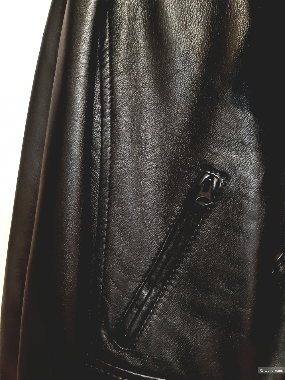 Кожаная куртка Armani Exchange, размер М