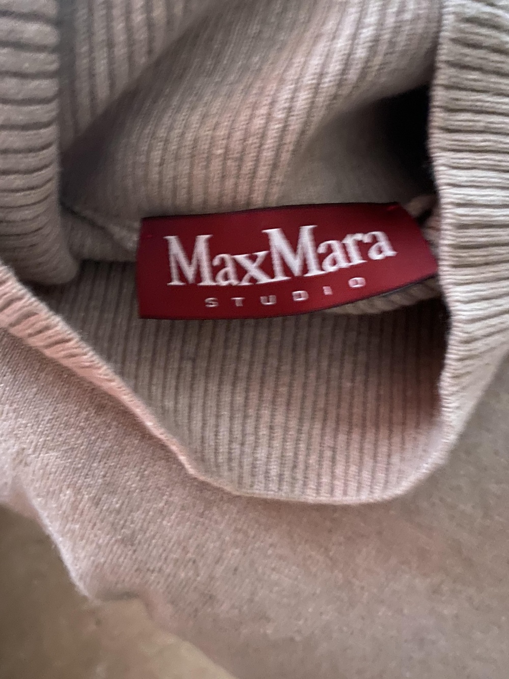 Свитер Max Mara, размер M