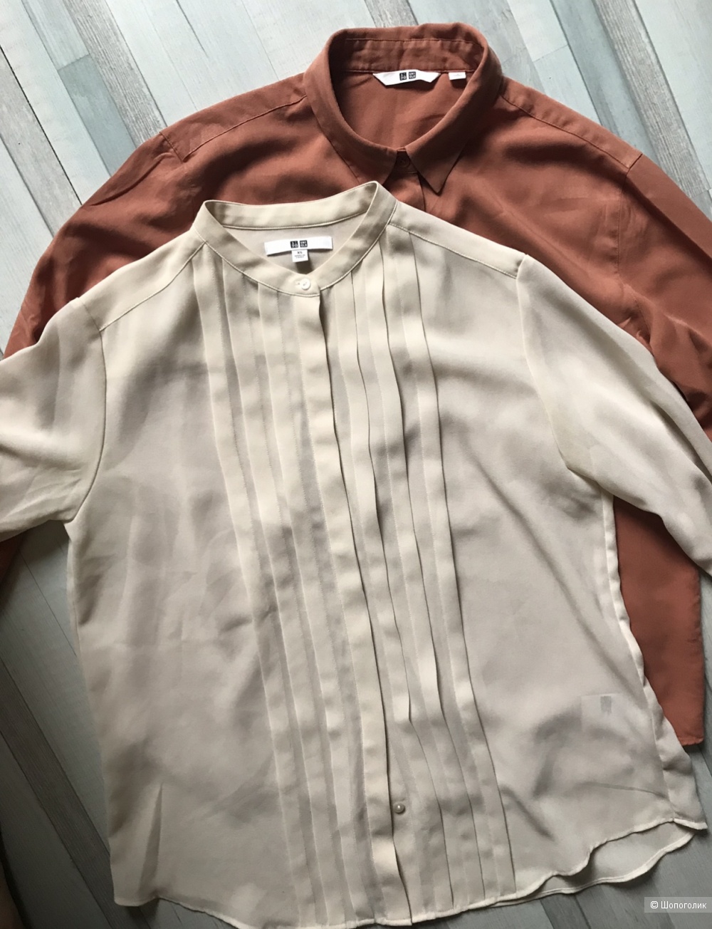 Две блузки-рубашки Uniqlo, 44 размер