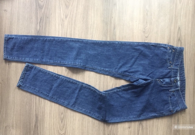 Джинсы Levi’s, размер 25