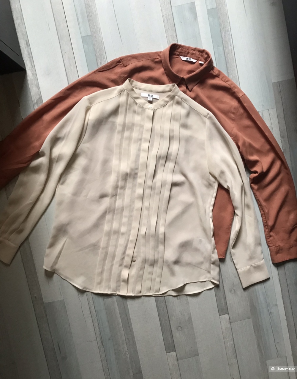 Две блузки-рубашки Uniqlo, 44 размер