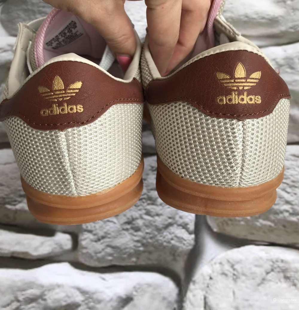 Женские кроссовки Adidas р.35-36