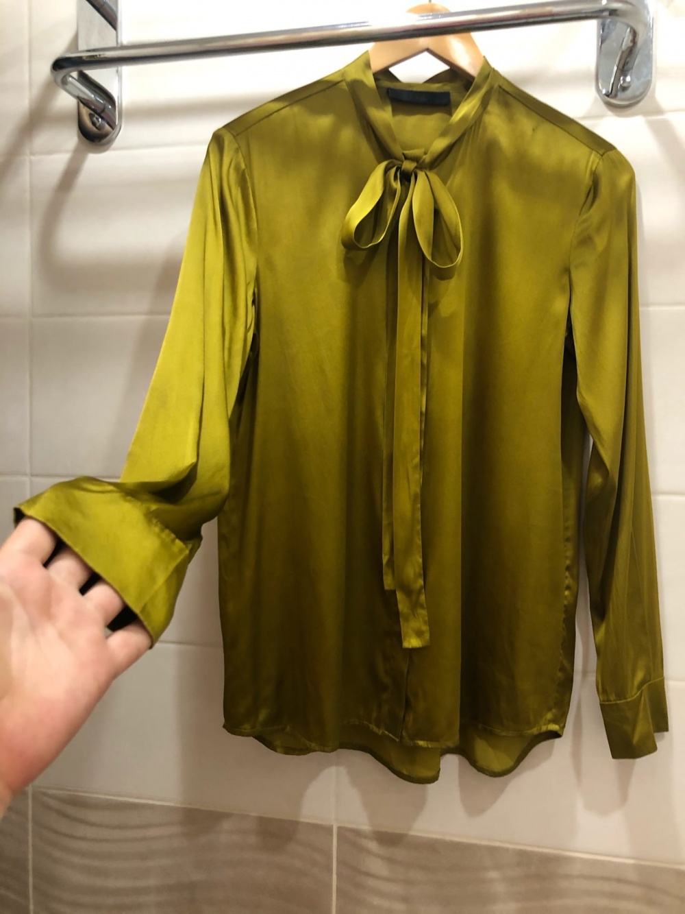 Шелковая блузка FFC.Размер M-L.