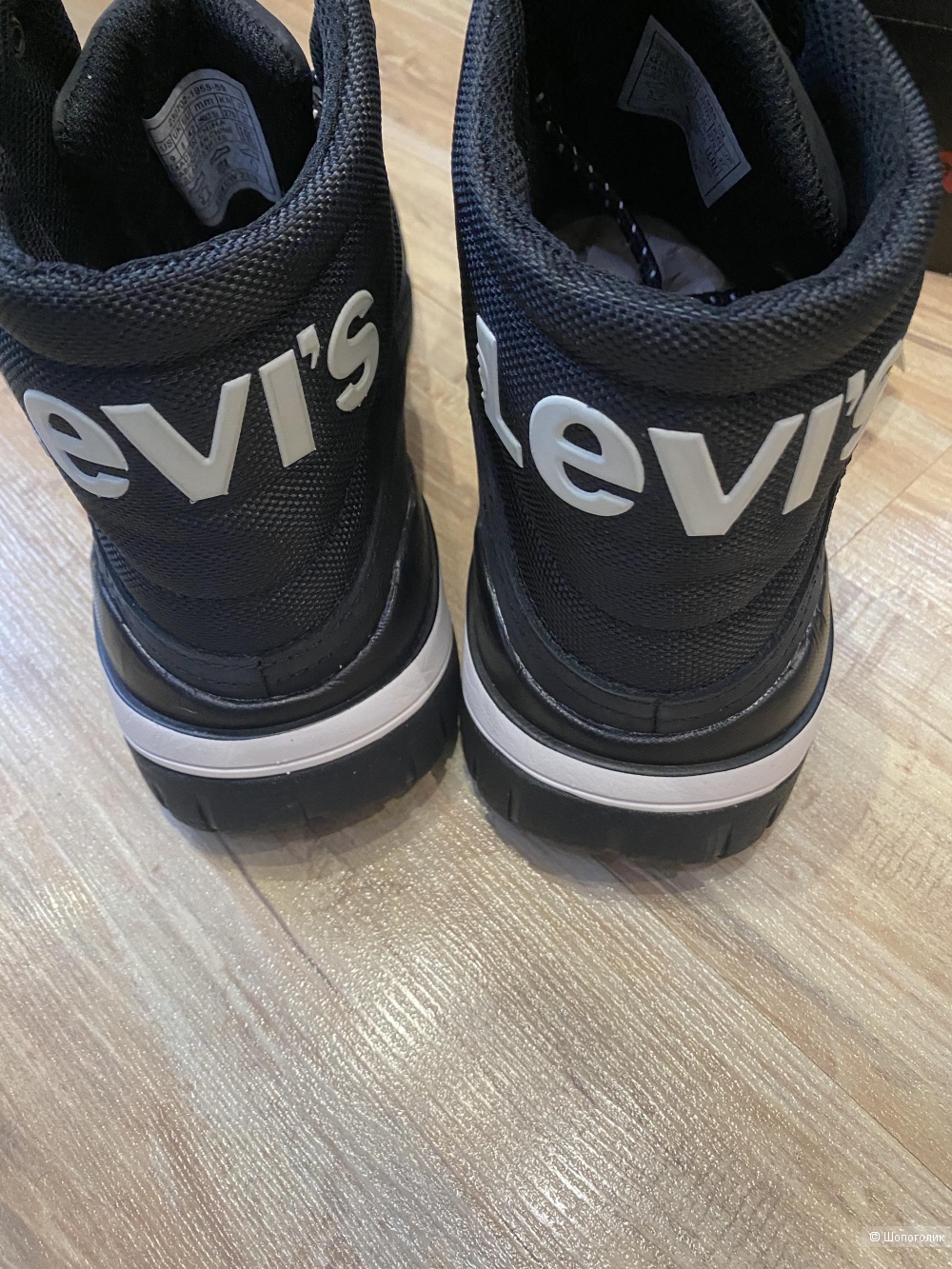 Ботинки Levi's, размер 42