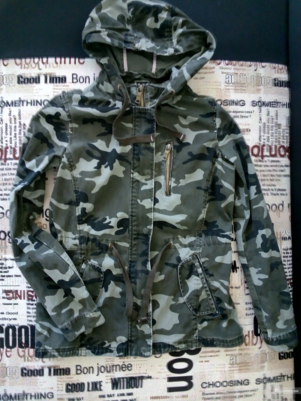 Куртка- ветровка Cropp, размер XS-S