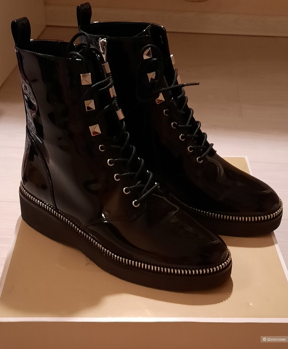 Ботинки Michael kors, 40 размер новые.