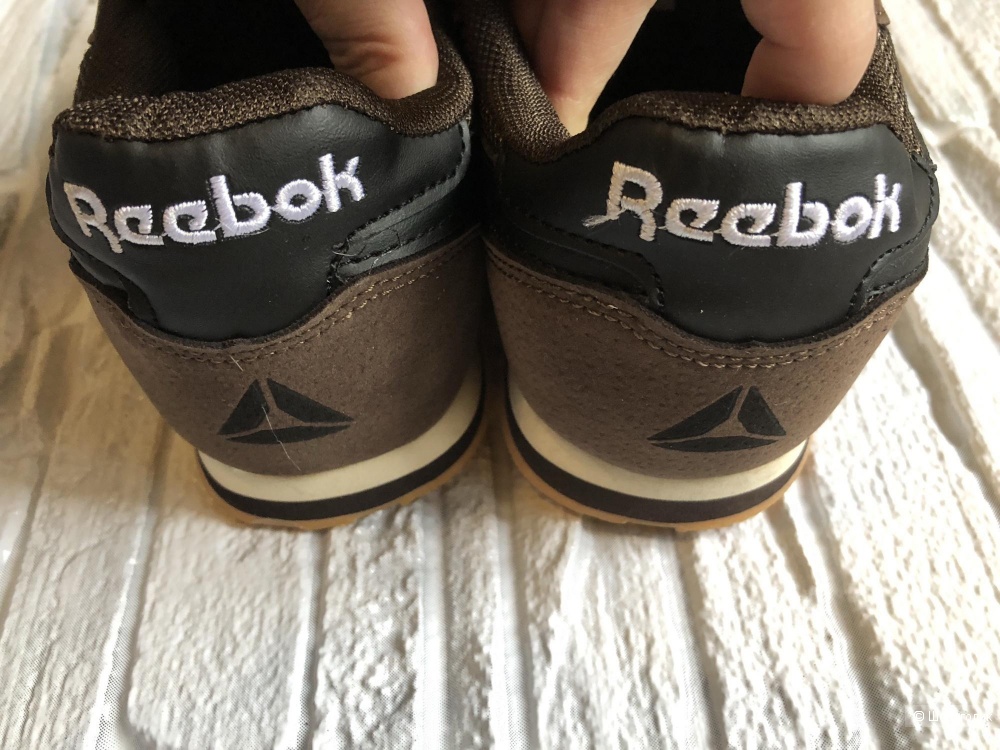 Кроссовки Reebok р.40