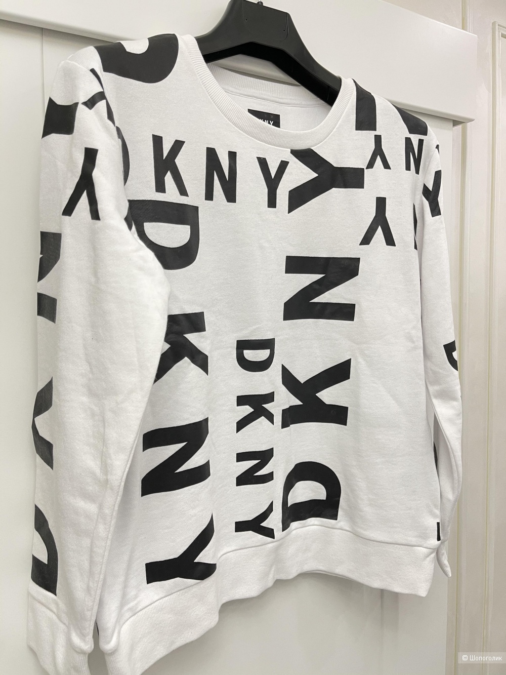 Свитшот DKNY р.S оверсайс