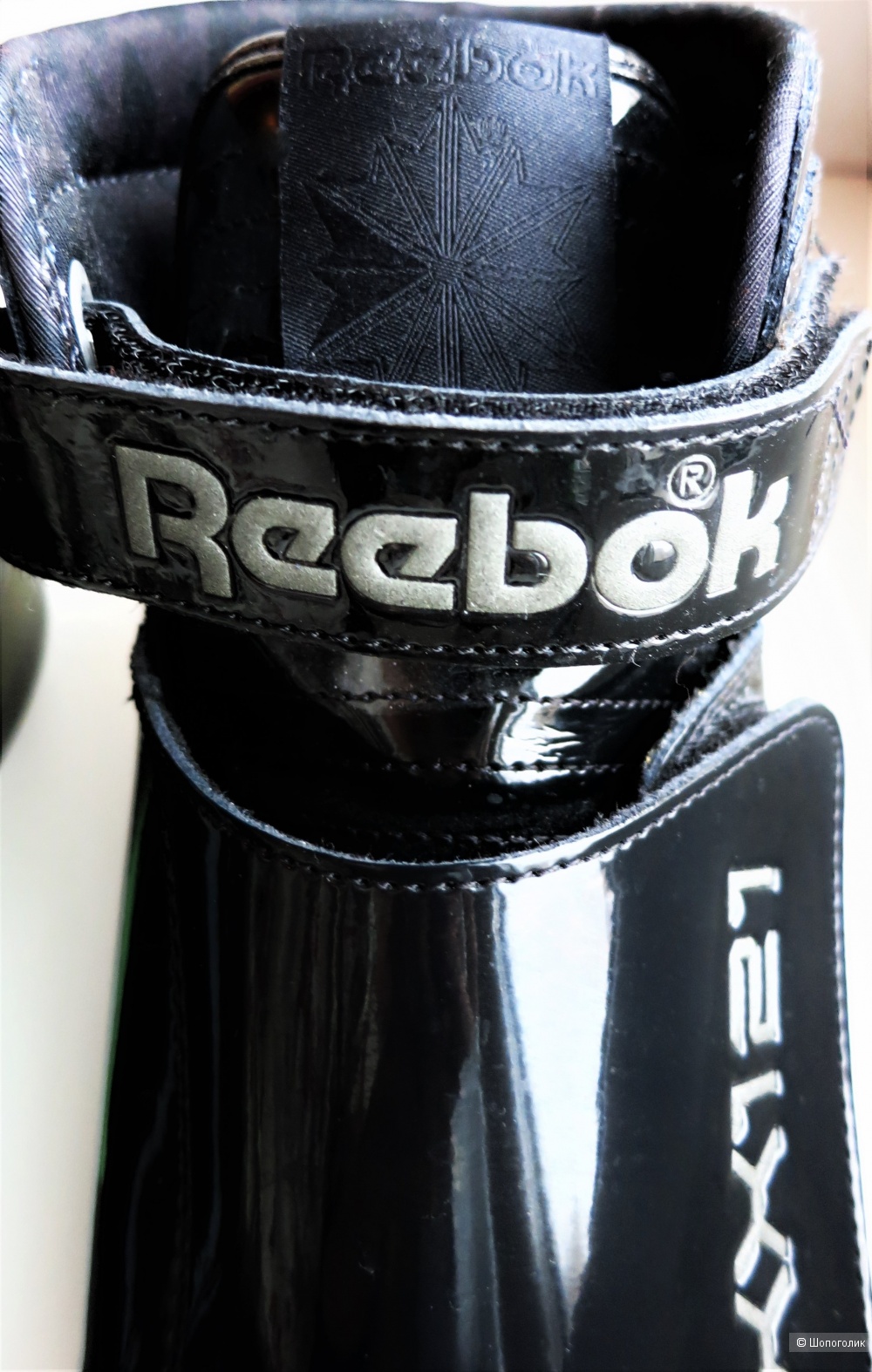 REEBOK, кроссовки, размер 42,5.