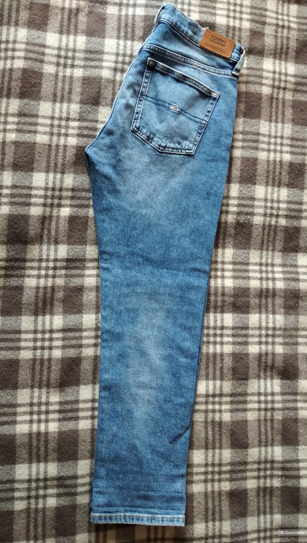 Джинсы Tommy Jeans, 27/32 (большемерят)