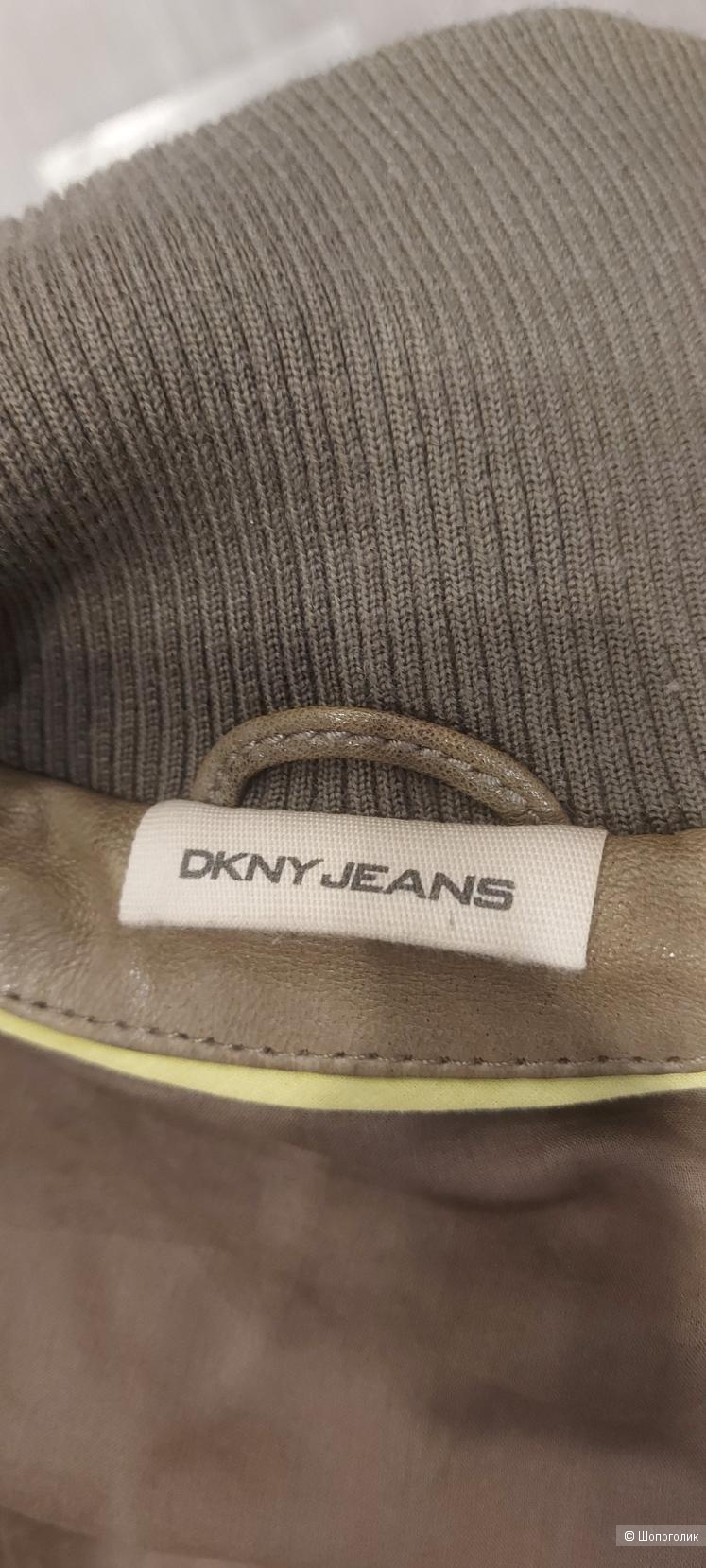Кожаная куртка DKNY jeans на 42-44 р-р