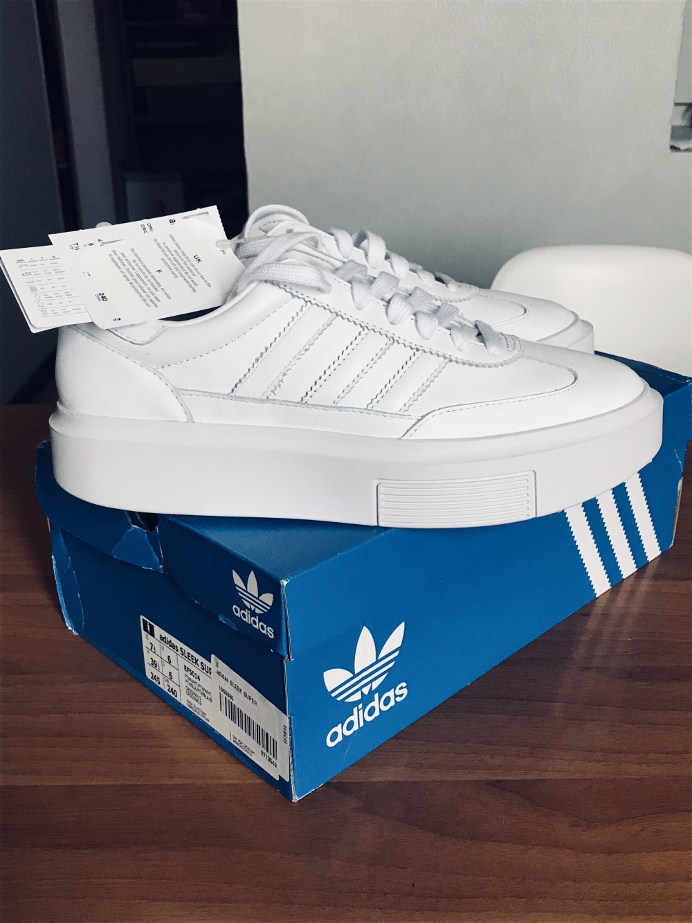 Сникерсы Adidas Originals Sleek 72, размер 39 1/3