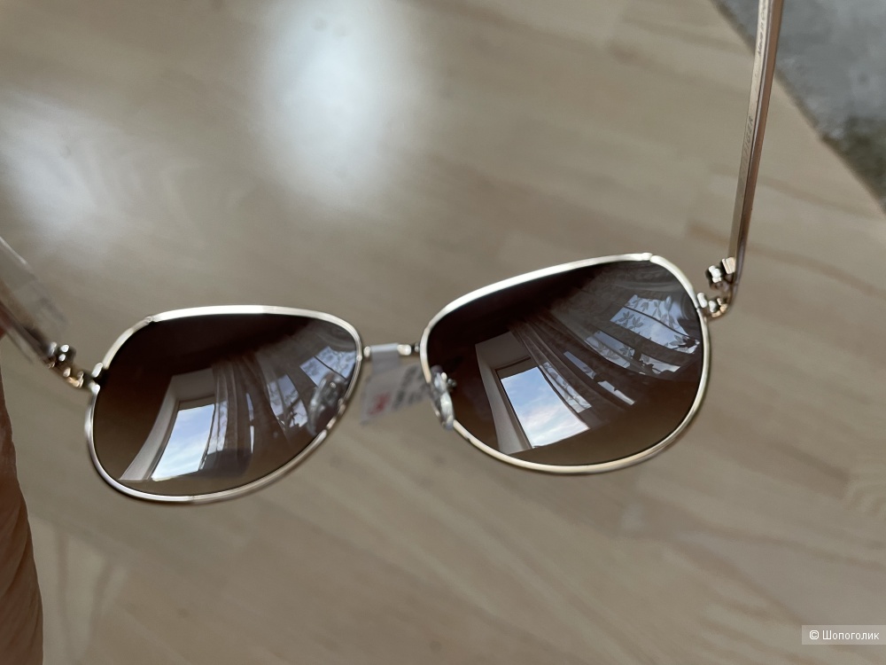 Очки Tommy Hilfiger