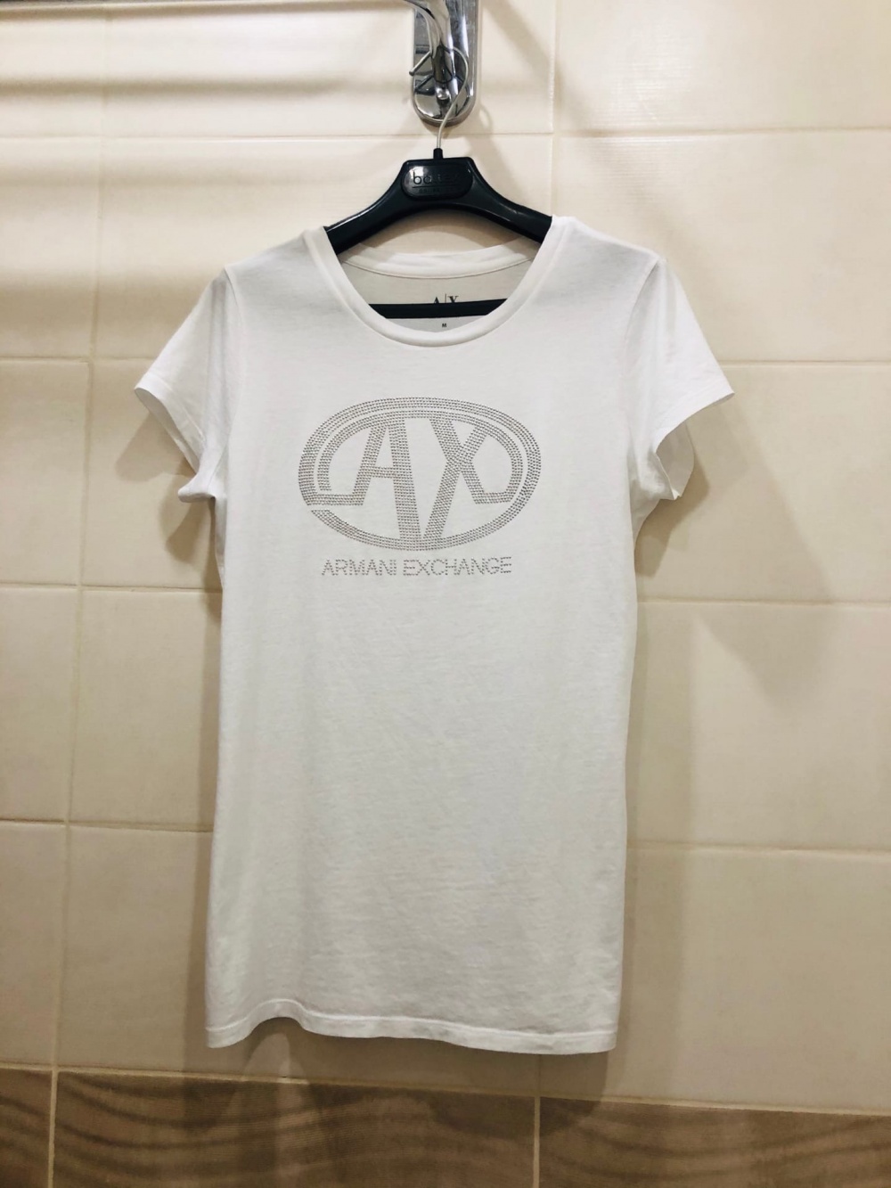 Футболка Armani Exchange. Размер S-M.