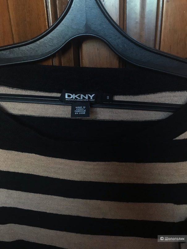 Кофта DKNY (Donna Karan New York), 44-46 размер