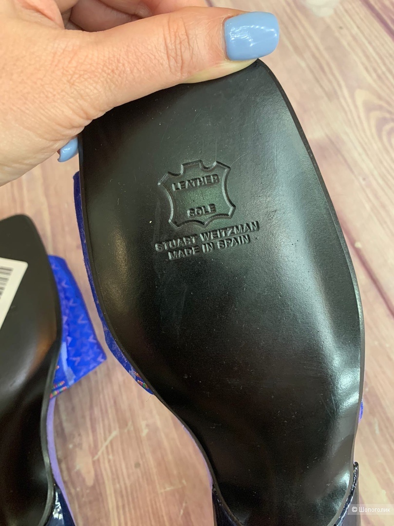 Вышитые мюли от Stuart Weitzman 40