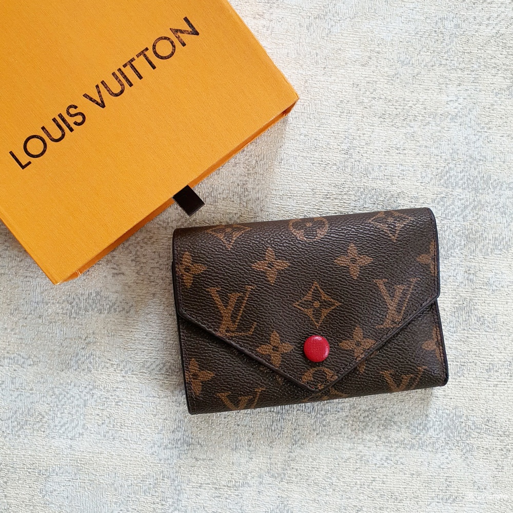 Кошелек Louis Vuitton Victorine красный
