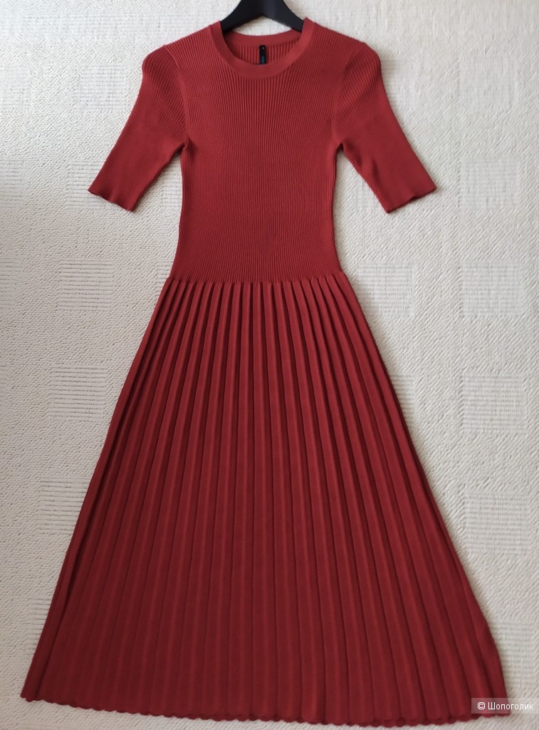 Платье Befree, на р-р 42-44 (L)