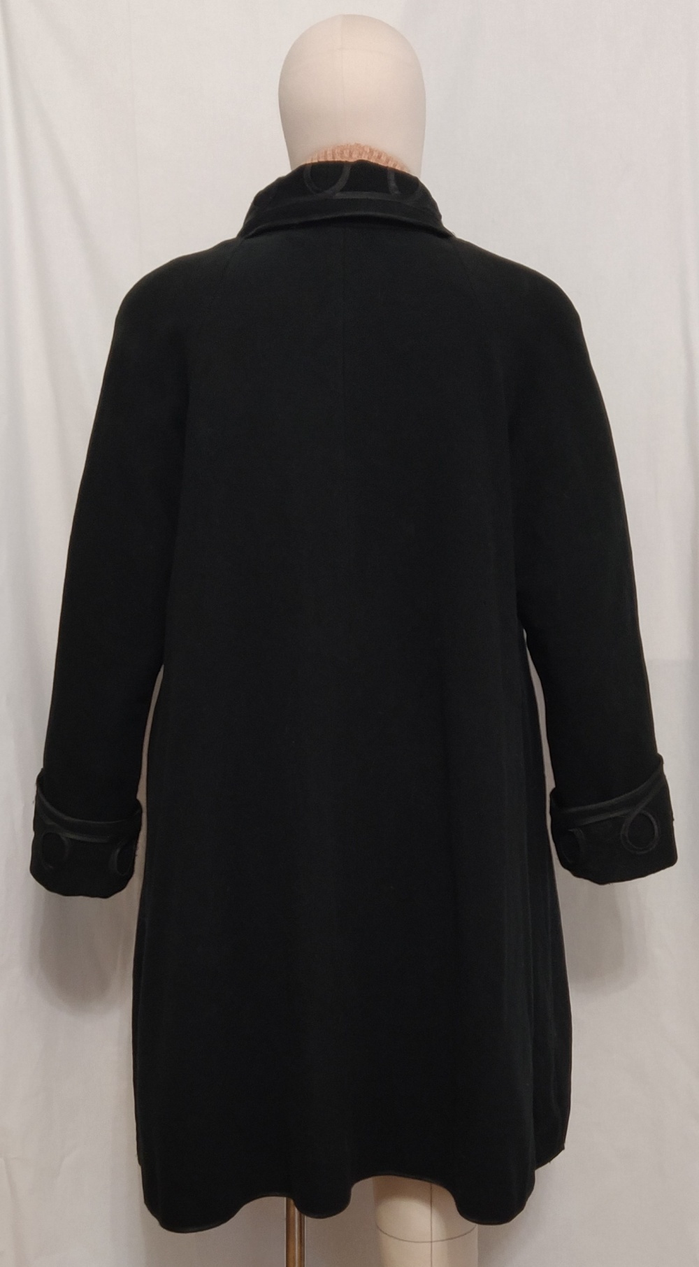 Пальто Cashmere and blended wool, XL