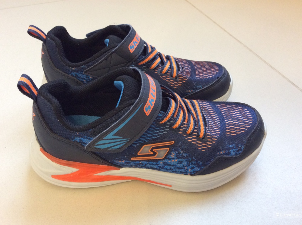 Кроссовки Skechers Lights р.34 (2,5US)