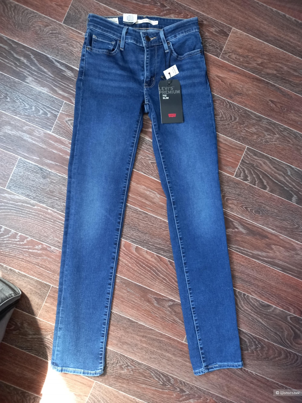 Новые джинсы Levis 712 Slim 25 размер
