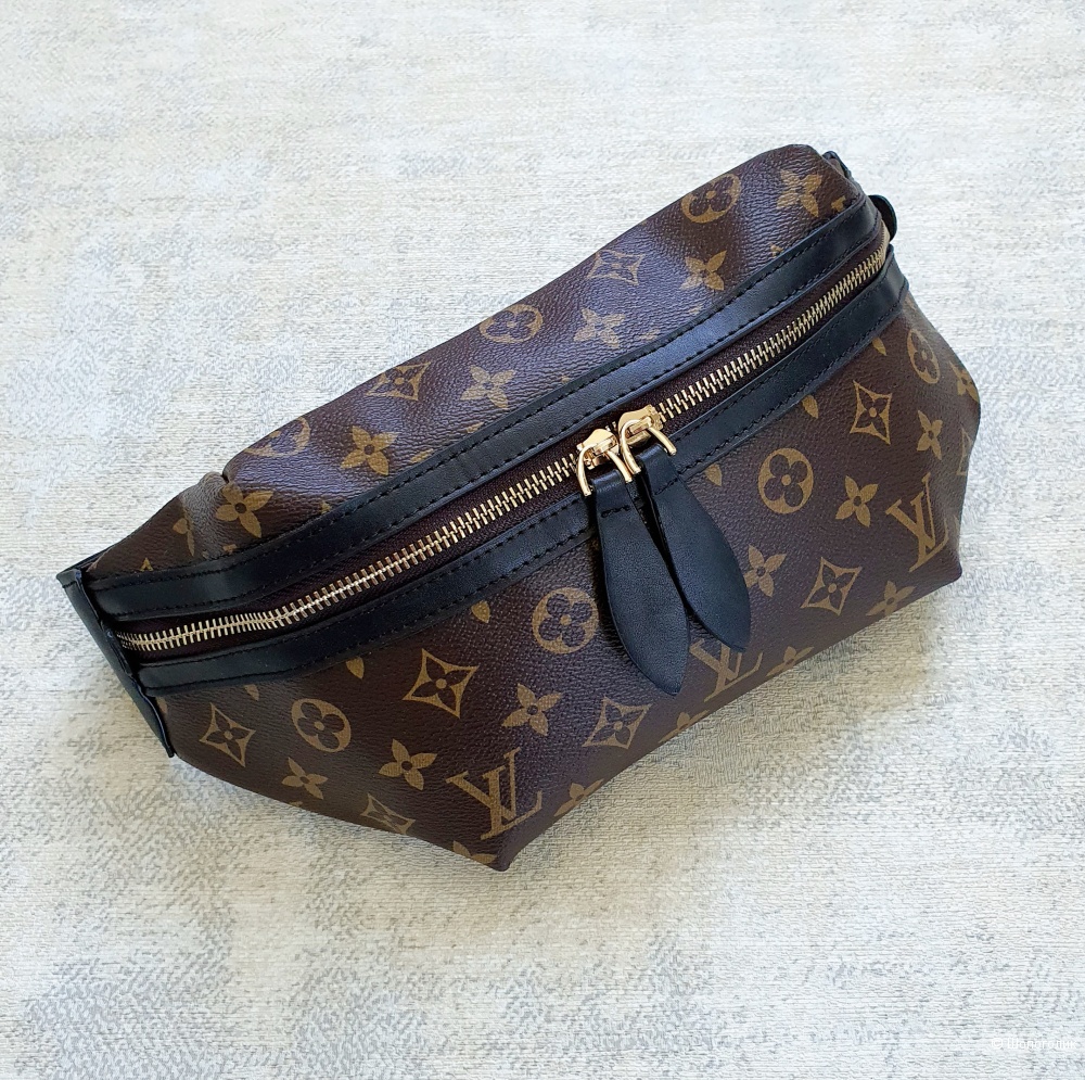 Поясная сумка Louis Vuitton (вставка черная)