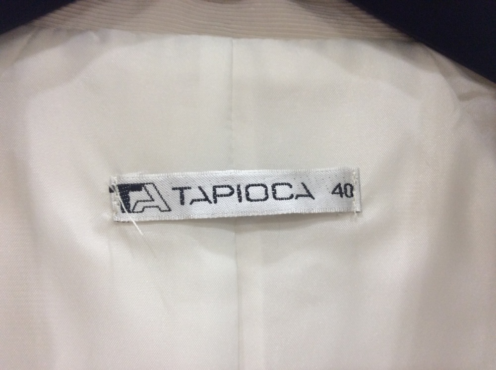 Летнее пальто Tapioca, размер 44,46,48.