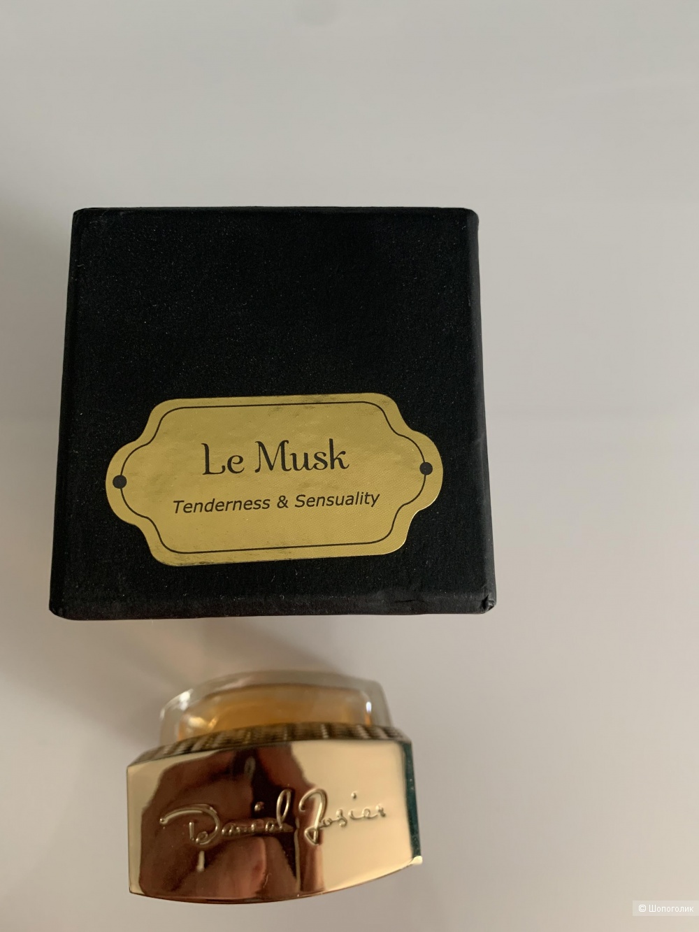 Селективный парфюм DANIEL JOSIER Le Musk 40 мл из 50 мл