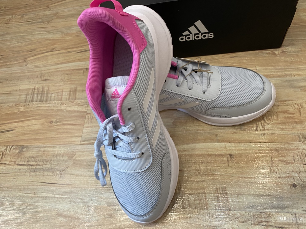 Кроссовки Adidas, размер 40 на 39