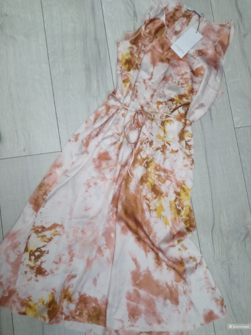 Атласное платье tie-dyeманго, размер L