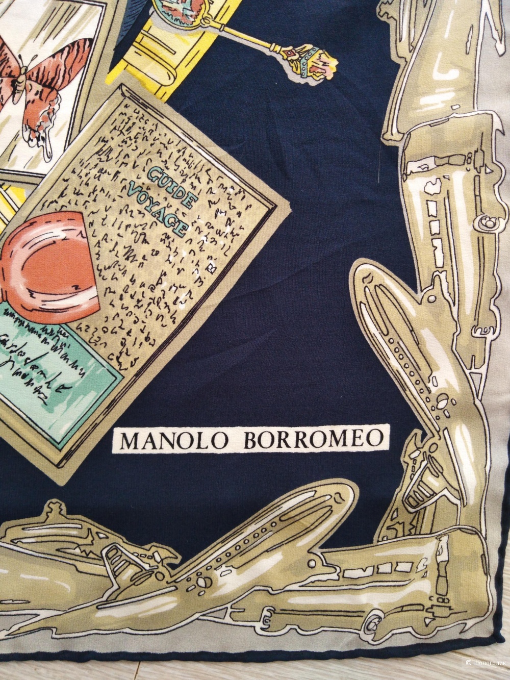 Шёлковый платок Manolo Borromeo 85*85 см.