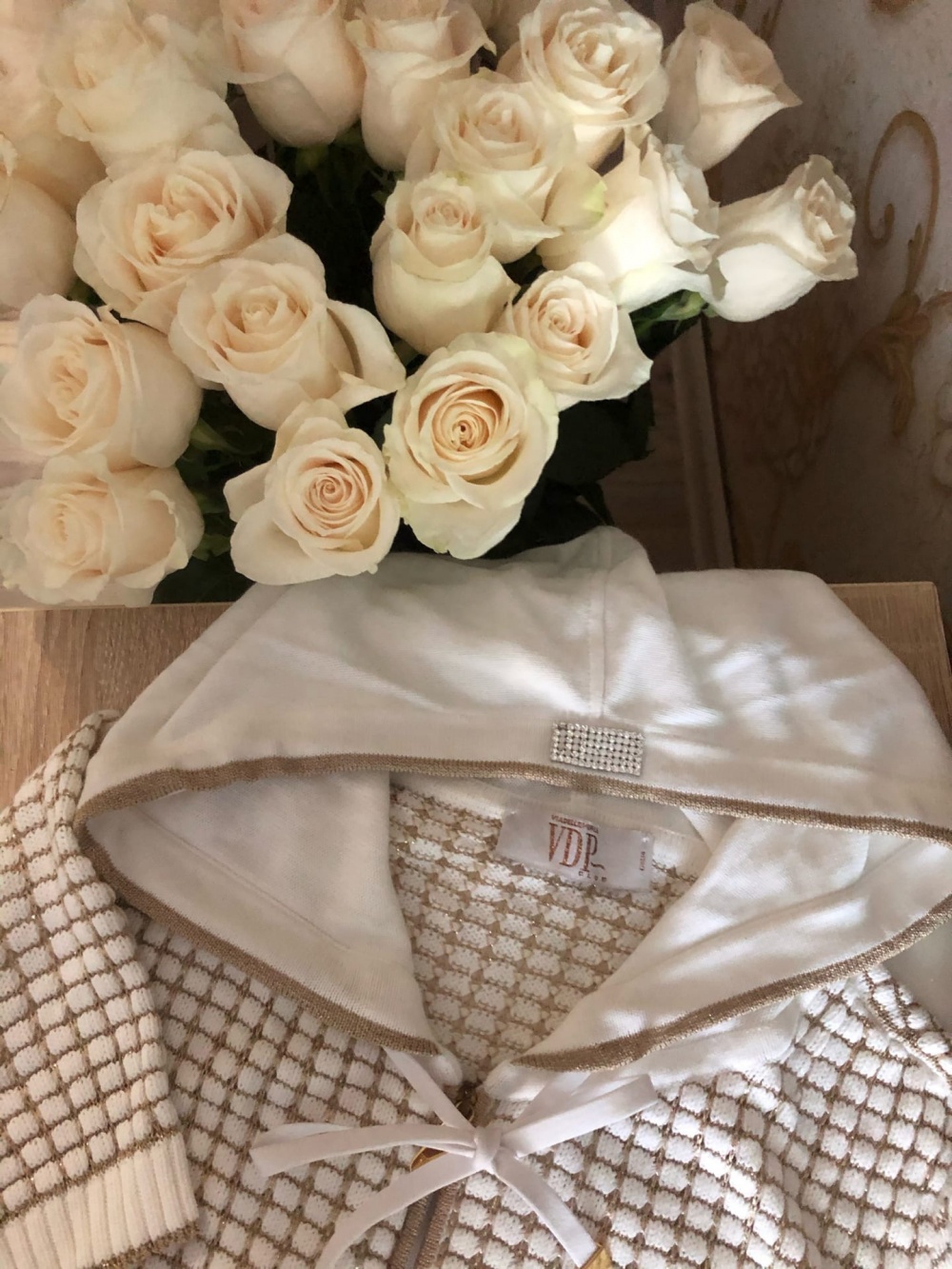Кардиган VDP COLLECTION (Via Delle Perle). Размер S-M.