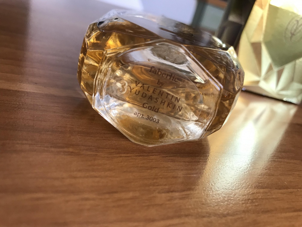 Парфюмерная вода Faberlic by Valentin Yudashkin Gold 65 мл