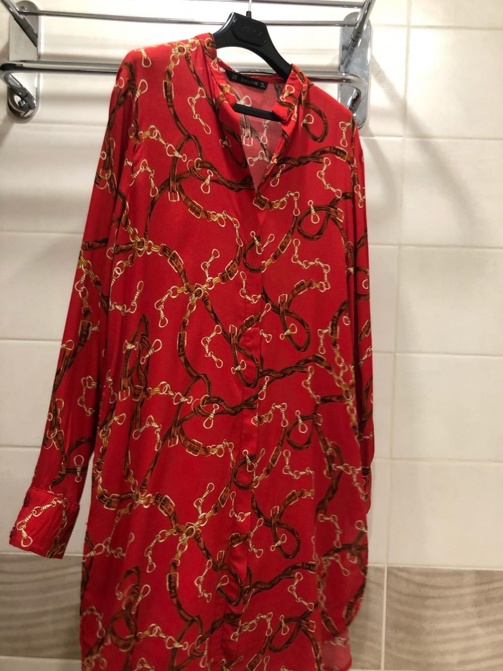 Платье Zara . Размер M-L.