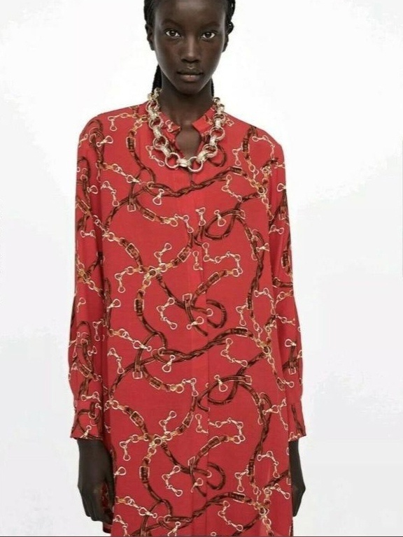 Платье Zara . Размер M-L.