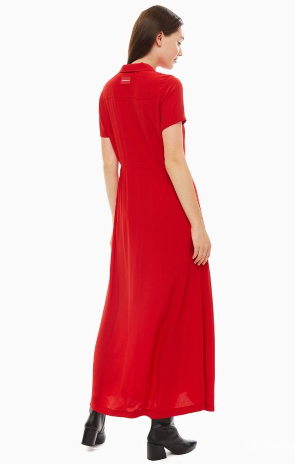 Платье Calvin Klein, размер S.