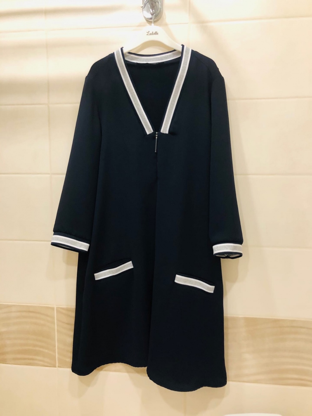 Платье ZARA BASIC.Размер M-L.