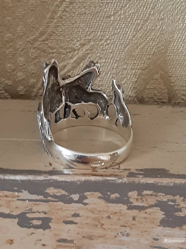 Кольцо серебряное ВОЛКИ, размер 17.