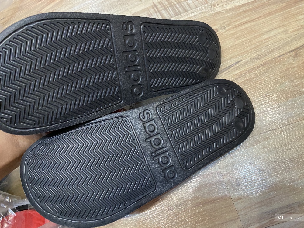 Шлепанцы Adidas Adilette Shower, размер 38 на 37