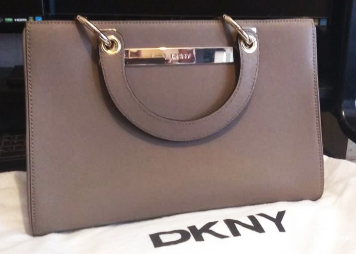 Сумка DKNY