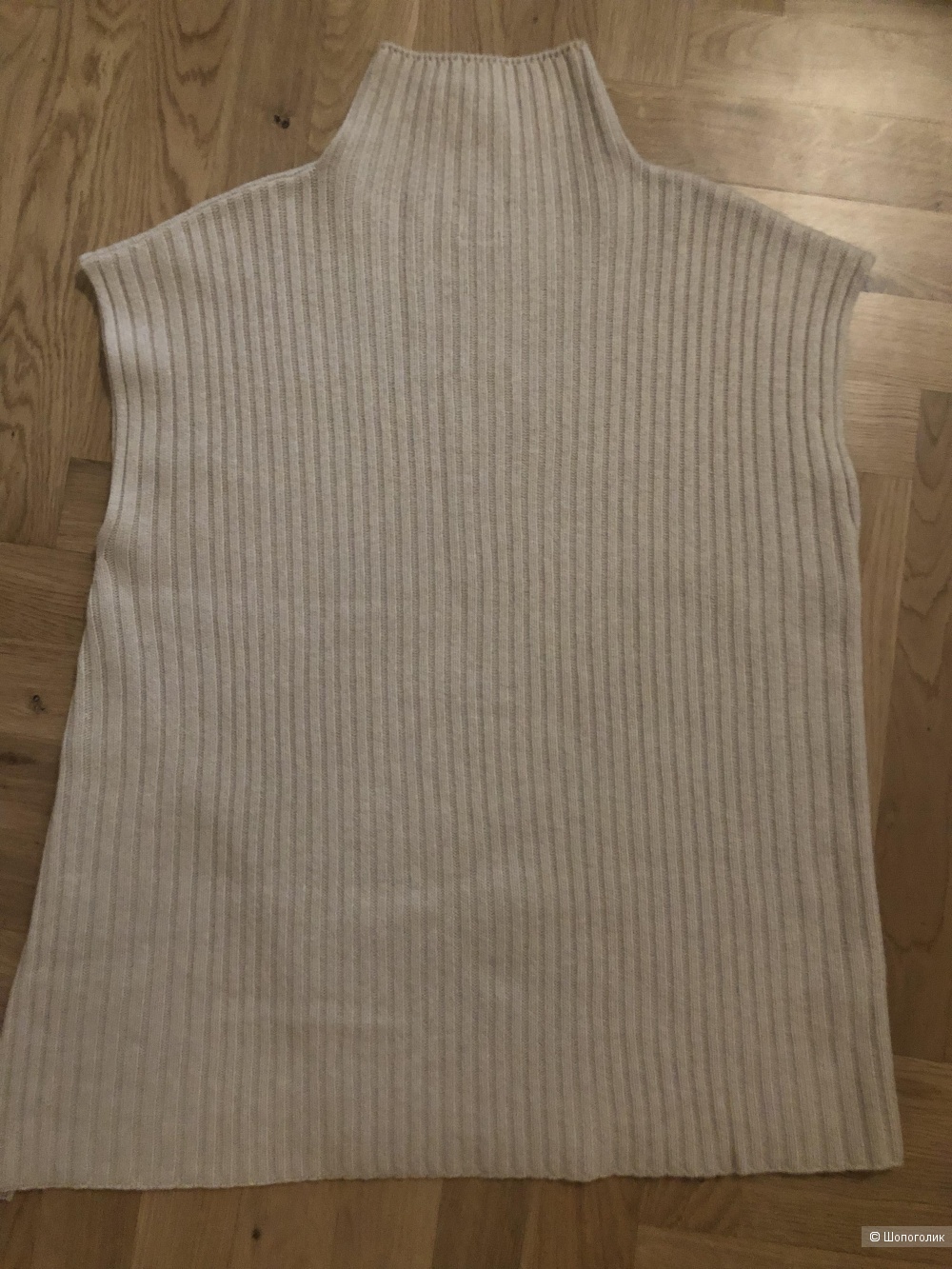 Жилет Massimo Dutti. Размер M-L.