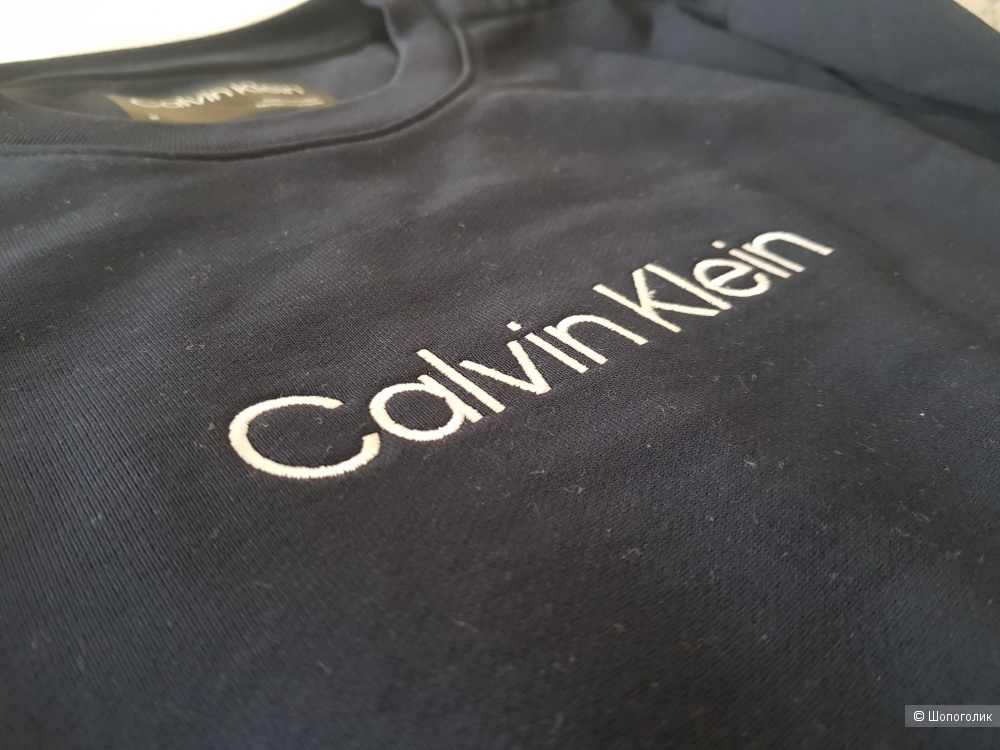 Свитшот Calvin Klein размер М