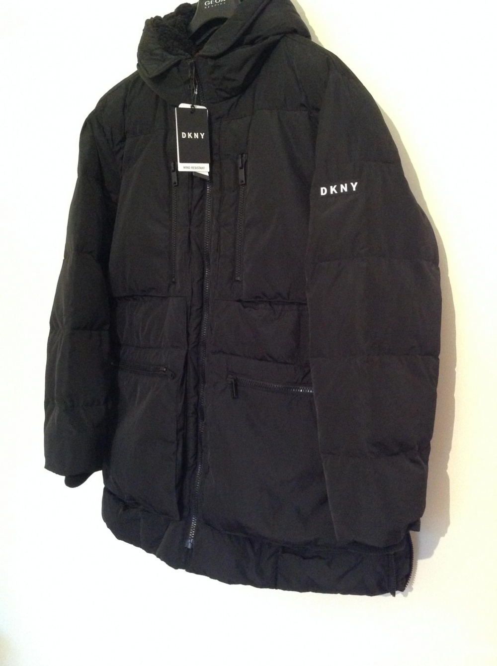 Пуховик парка DKNY, размер XL, на 54-65-58