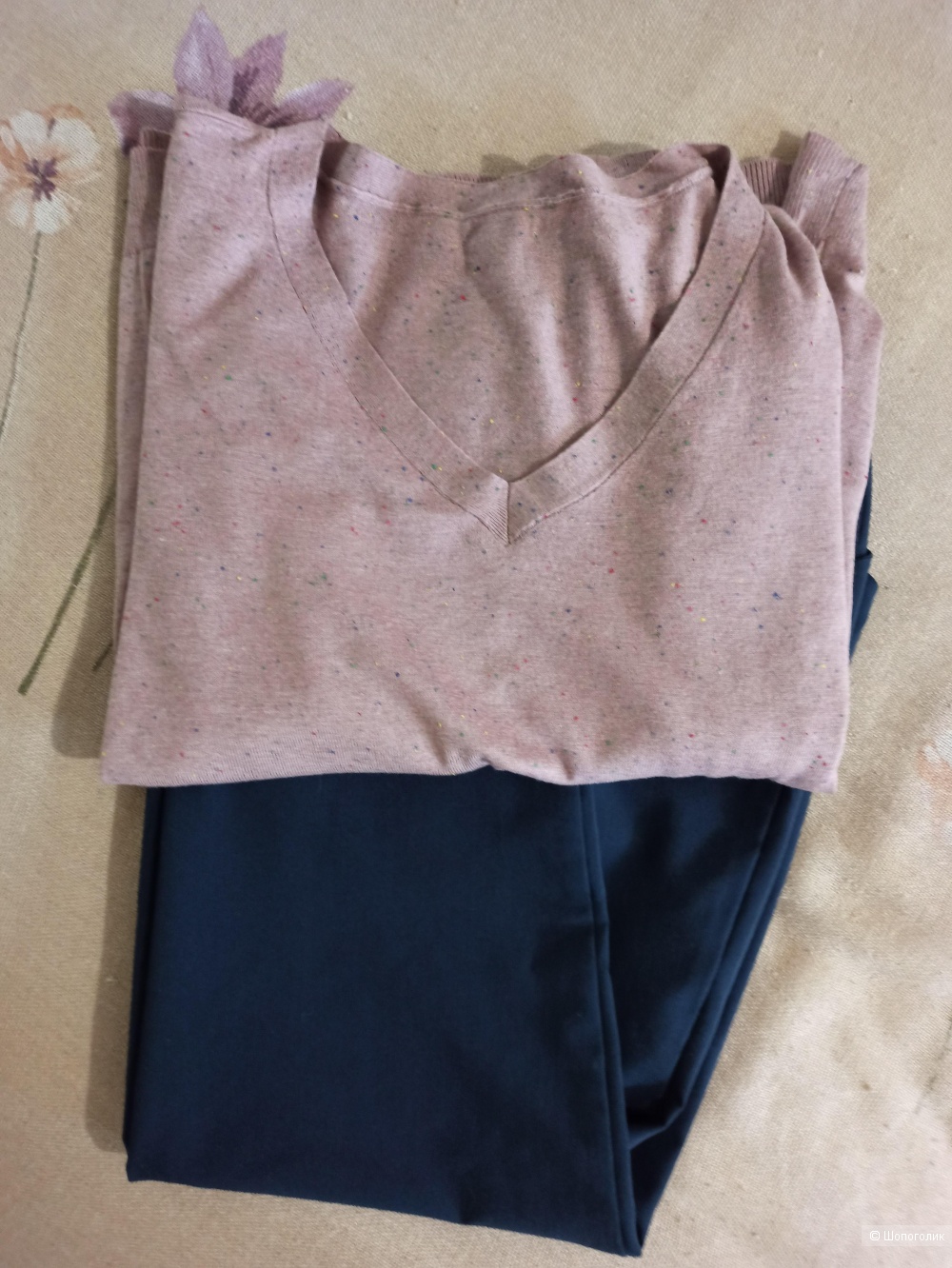Комплект на размер 46-48 свитер no name, брюки Mer&Sud