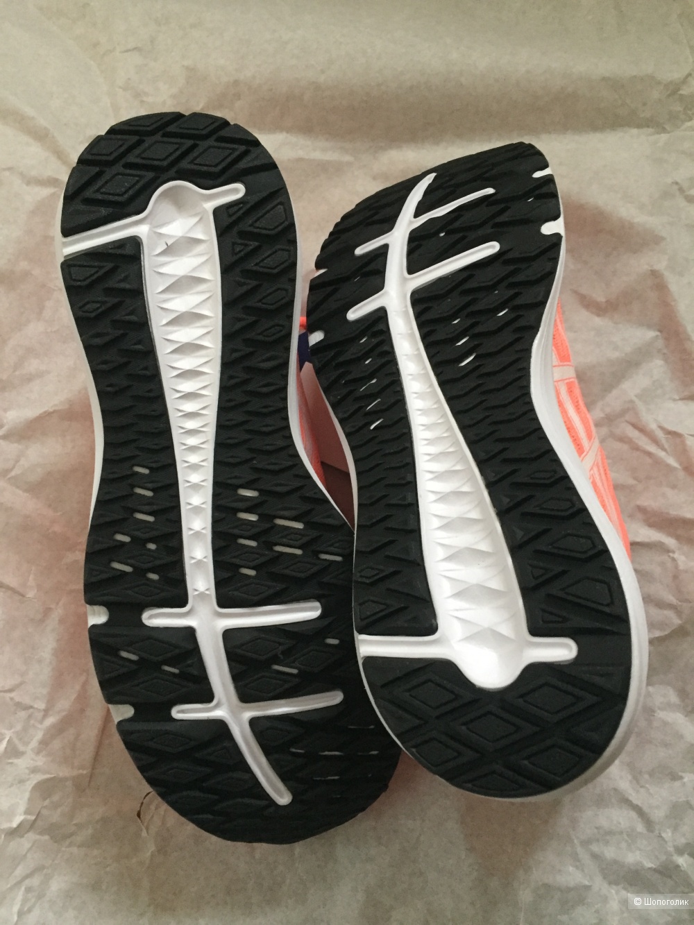 Женские текстильные кроссовки Asics Running Patriot 12, размер 39,5 евр. (25 см).
