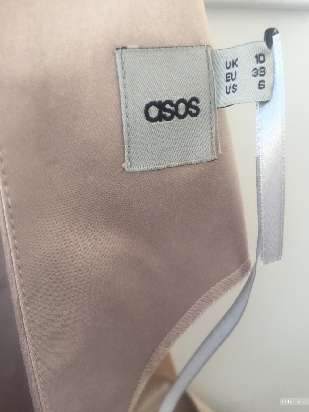 Платье ASOS, размер М.