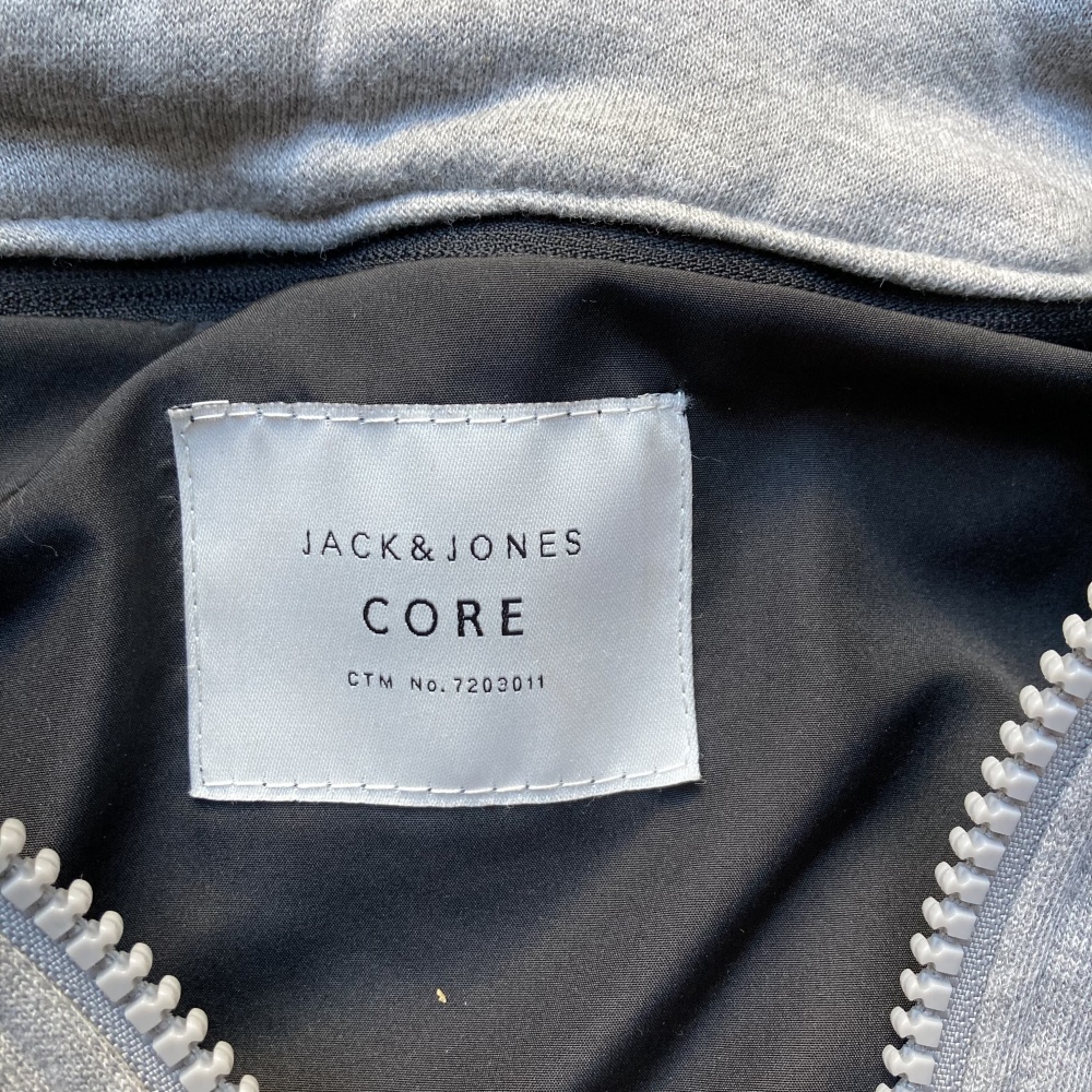 Утеплённая куртка “ Jack & Jones “, L размер