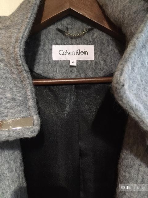 Пальто Calvin Klein / XS-S