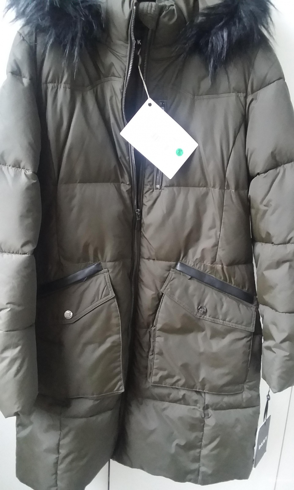 Женское пальто DKNY размер Л